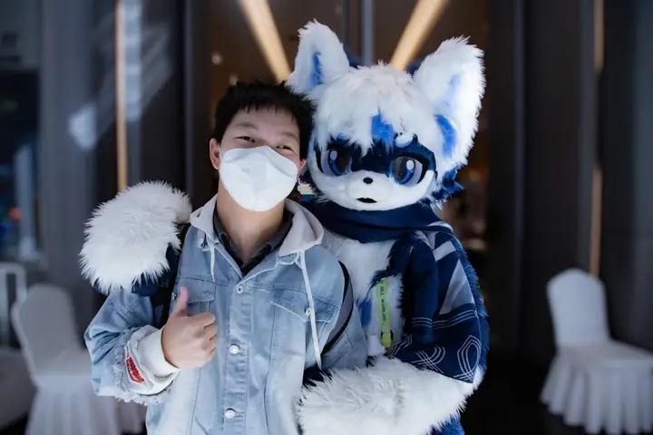 奇点兽聚 012